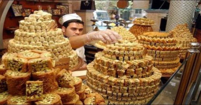 المطاعم ومحال الحلويات السورية تفرض نفسها بقوة في الزرقاء