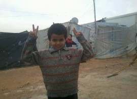 طفل ضاع في مدينة درعا وعثر عليه بعد عام في الزعتري