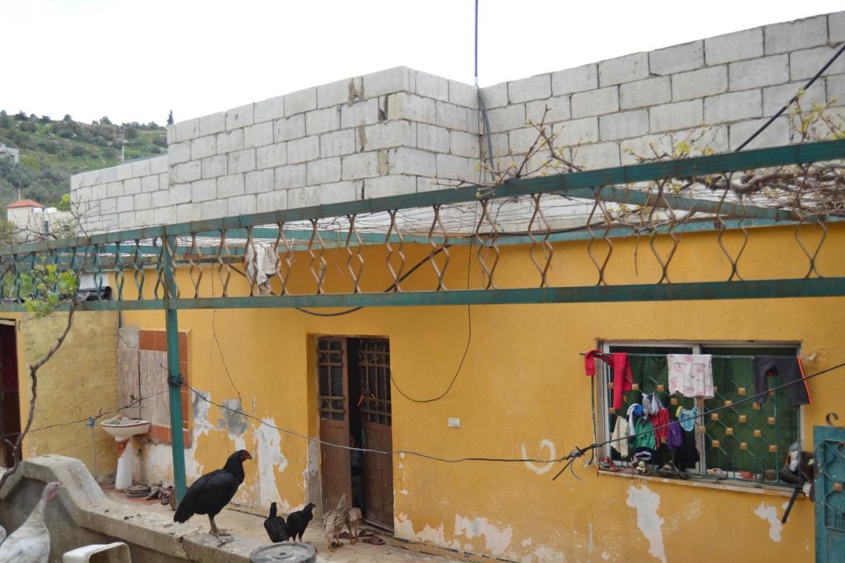 منزل أم أحمد المستأجر في قرية المعراض في جرش