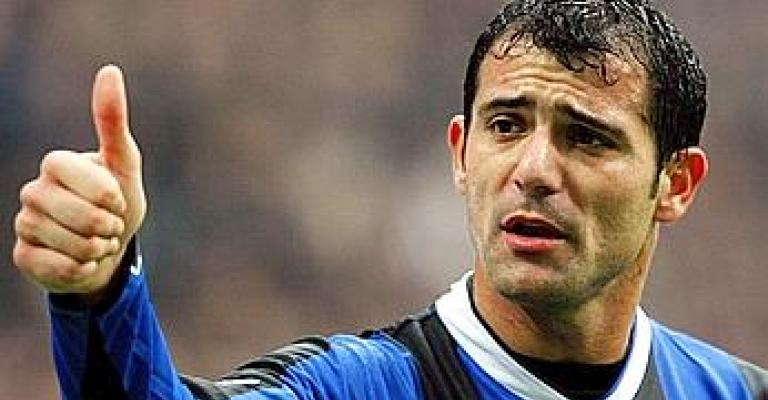Inter back on track after Stankovic hat-trick
