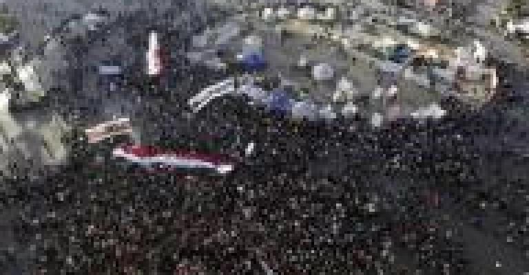 مصر: زجاجات حارقة على قصر الئاسة