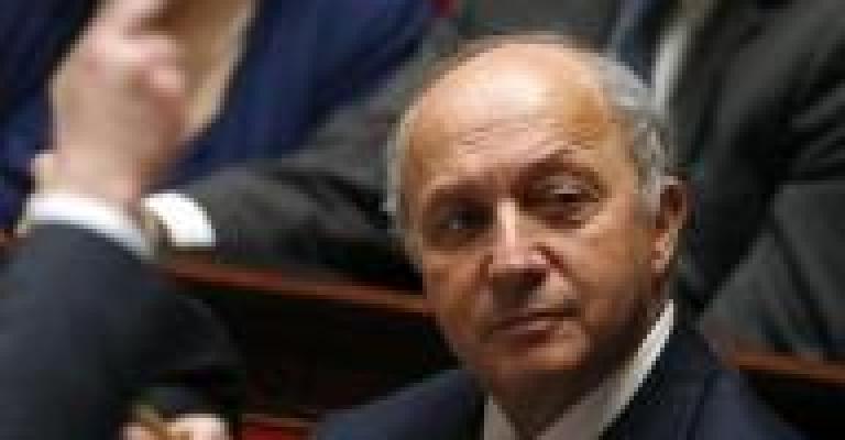 فرنسا: على الأسد تسليم السلطة لإنهاء الأزمة