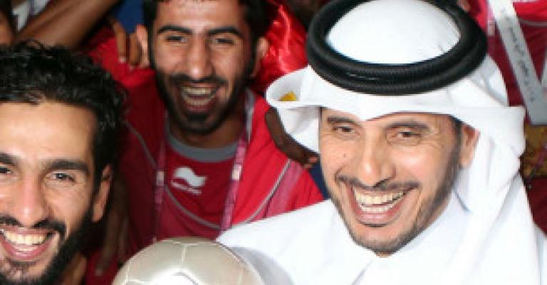 عبد الله بن ناصر رئيسا لوزراء قطر وخالد العطية للخارجية