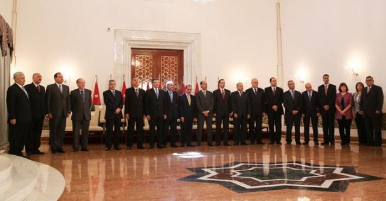 محللون: الاقتصاد الملف الأصعب أمام حكومة النسور الثانية محللون: الاقتصاد الملف الأصعب أمام حكومة النسور الثانية