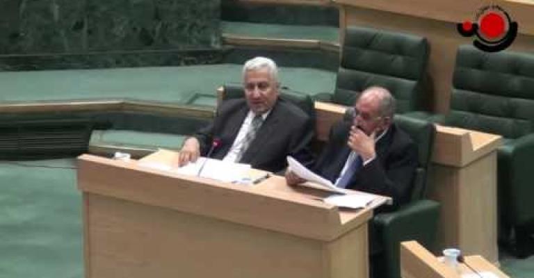 النواب يربطون التقاعد المبكر بالتضخم والنسور الضمان سينهار في العام 2040