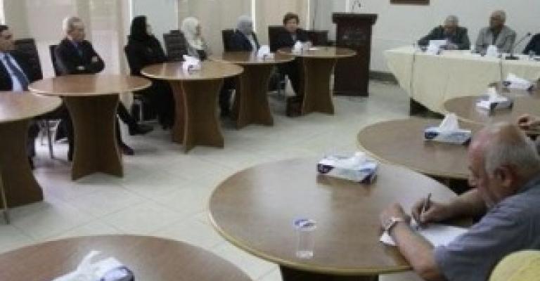 توقيع "البحث عن لغة" لنشوان 