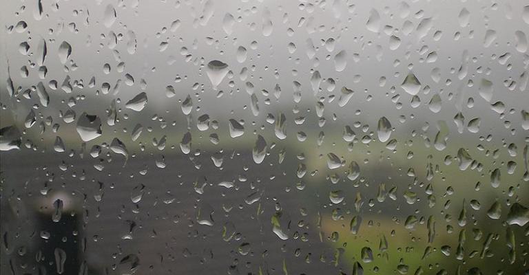 طقس بارد وأمطار خفيفة السبت والاحد طقس بارد