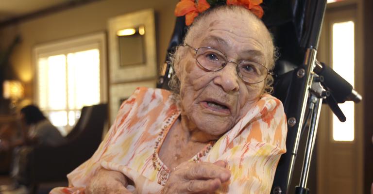 أكبر معمرة في العالم: كن لطيفا مع الآخرين تعش عمرا مديداً أكبر معمرة في العالم: كن لطيفا مع الآخرين تعش عمرا مديداً