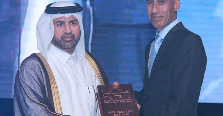 الروائي برجس يفوز بجائزة كتارا