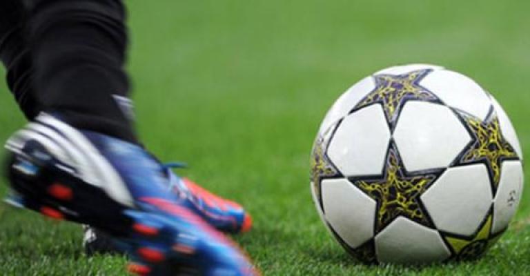 كرة القدم... أكبر من "مستديرة" كرة القدم... أكبر من "مستديرة"