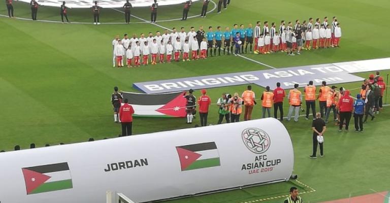 النشامى يفتحون باب الحارة بهدفين