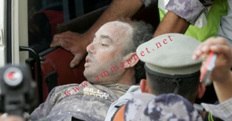 Five dead bodies recovered from under rubbles in Wadi Al-Sir Five dead bodies recovered from under rubbles in Wadi Al-Sir