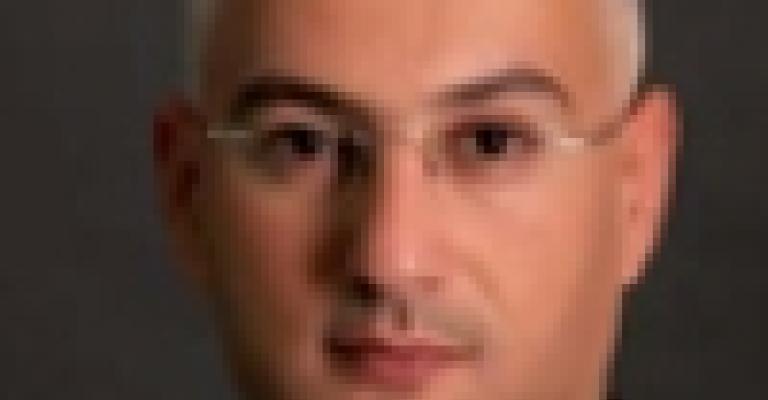 لماذا تراجعت شعبية حكومة الرفاعي؟