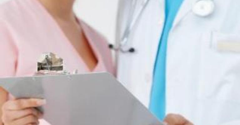 مشروع قانون المساءلة الطبية يدرس تحديد التعويضات بحد أقصى مشروع قانون المساءلة الطبية يدرس تحديد التعويضات بحد أقصى