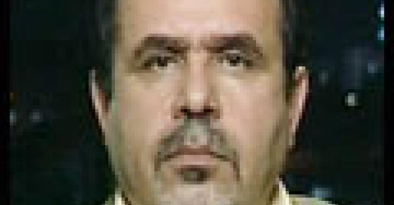 الملك محذرا وموبّخا