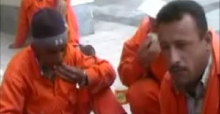 عمال النظافة محرومون من الراحة (فيديو)