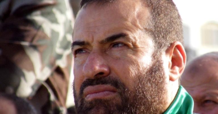 نقل ابنة وزير الداخلية الفلسطيني من غزة إلى المدينة الطبية نقل ابنة وزير الداخلية الفلسطيني من غزة إلى المدينة الطبية