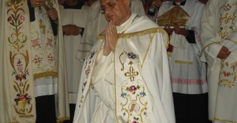 البطريرك طوال يرعى مؤتمر الشبيبة