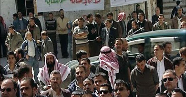 معلمو التربية والتعليم يرفضون اتحاد المعلمين ... ويجتمعون غدا معلمو التربية والتعليم يرفضون اتحاد المعلمين ... ويجتمعون غدا