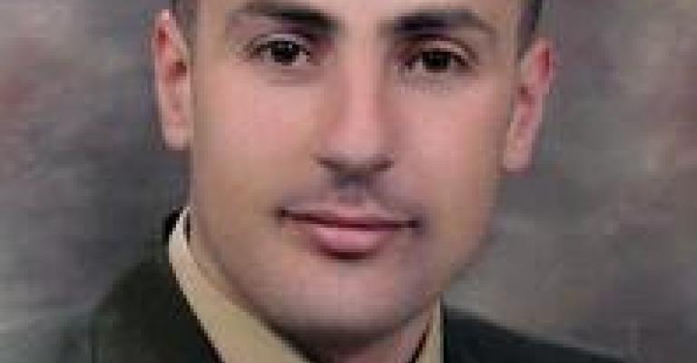 ابو عرقوب يناقش رسالة الماجستير ابو عرقوب يناقش رسالة الماجستير