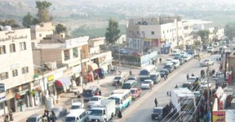 أهالي ديرعلا يشكون من عدم العدالة في توزيع الوحدات السكنية 