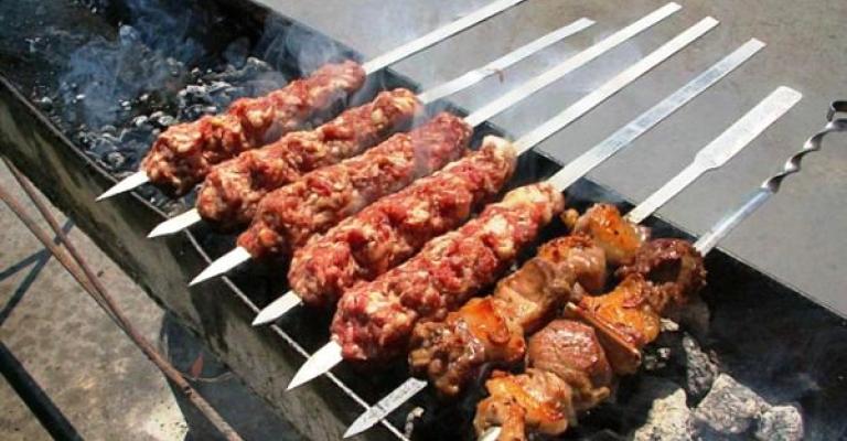 المشاوي تتسبب باحتراق حقول قمح في اربد المشاوي تتسبب باحتراق حقول قمح في اربد