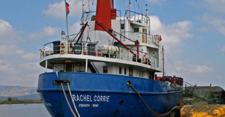 اسرائيل تسيطر على سفينة راشيل كوري وتقتادها لاسدود اسرائيل تسيطر على سفينة راشيل كوري وتقتادها لاسدود