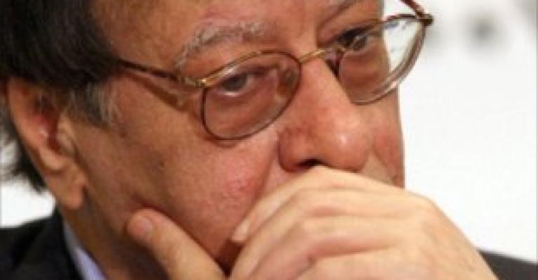 ساحة محمود درويش في باريس