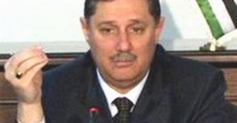 وزير الزراعة ينفي إعادة شاحنات خضار وفواكه من الخليج