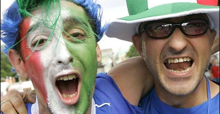 الأردنيون يزينون سياراتهم بأعلام كأس العالم ..فيديو