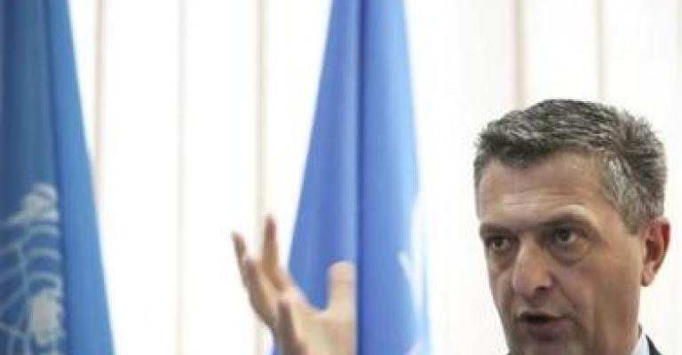 الأنروا تطلق نداء استغاثة وتشكك بتخفيف الحصار عن غزة الأنروا تطلق نداء استغاثة وتشكك بتخفيف الحصار عن غزة