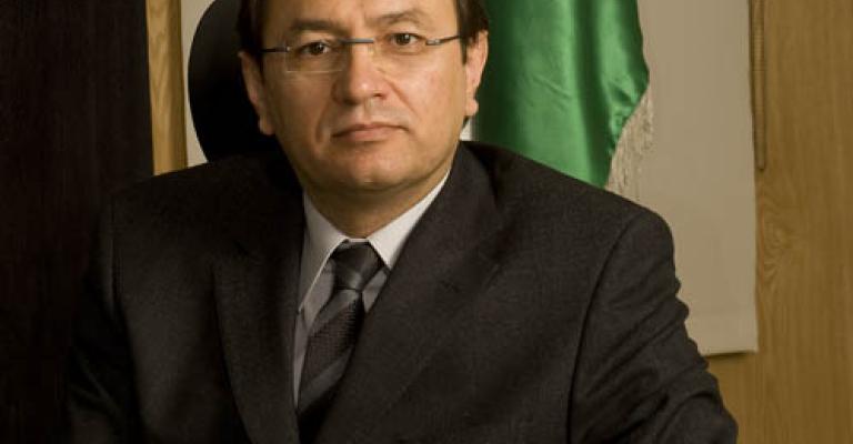 عضو أمانة يتهم المعاني بدعم أحد مرشحي الانتخابات النيابية عضو أمانة يتهم المعاني بدعم أحد مرشحي الانتخابات النيابية