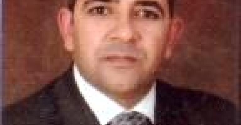 صندوق النقد والتنظير من جديد