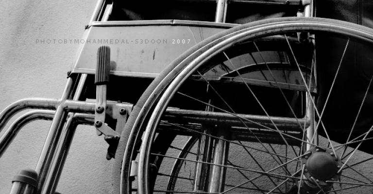 معاقون يتحدون عوائق العمل معاقون يتحدون عوائق العمل