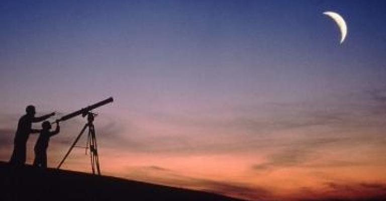 قاضي القضاة يدعو لتحري هلال رمضان الثلاثاء