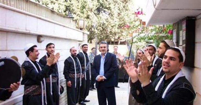 حينما يمتزج التراث الشامي بانفاس الاردنيين..تولد حكايا العشق..فيديو