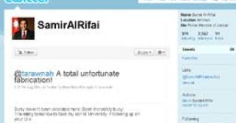 "سي ان ان" تتابع نشاط الرفاعي عبر الـ"تويتر" "سي ان ان" تتابع نشاط الرفاعي عبر الـ"تويتر"