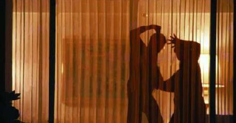 فاتن تروي حال النساء المعنفات..فيديو فاتن تروي حال النساء المعنفات..فيديو