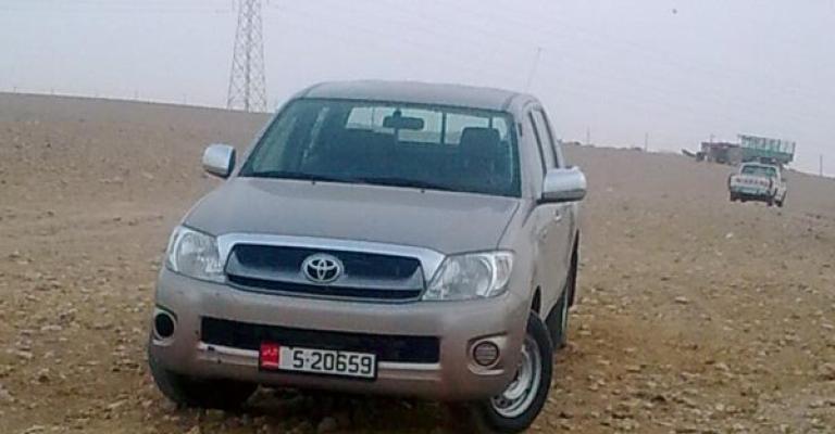 وزير الزراعة يصدر تعميما بمنع استخدام السيارات بعد الدوام الرسمي