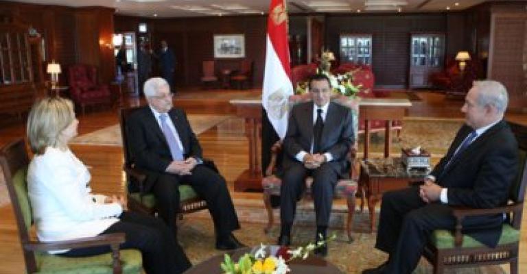 كلينتون وعباس إلى عمّان بعد جولة شرم الشيخ كلينتون وعباس إلى عمّان بعد جولة شرم الشيخ