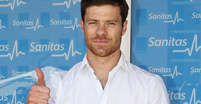 Real Madrid's Xabi Alonso Wins Lani Onari Award Real Madrid's Xabi Alonso Wins Lani Onari Award