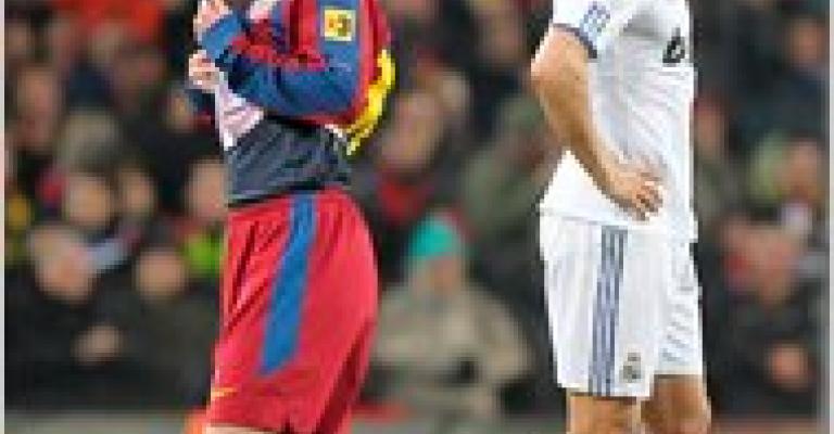 Five-star Barcelona batter Mourinho's men Five-star Barcelona batter Mourinho's men