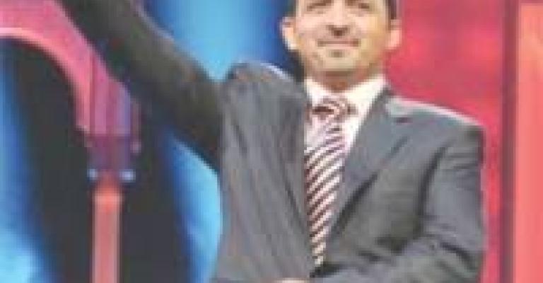 العزام أول المتأهلين في أمير الشعراء 4