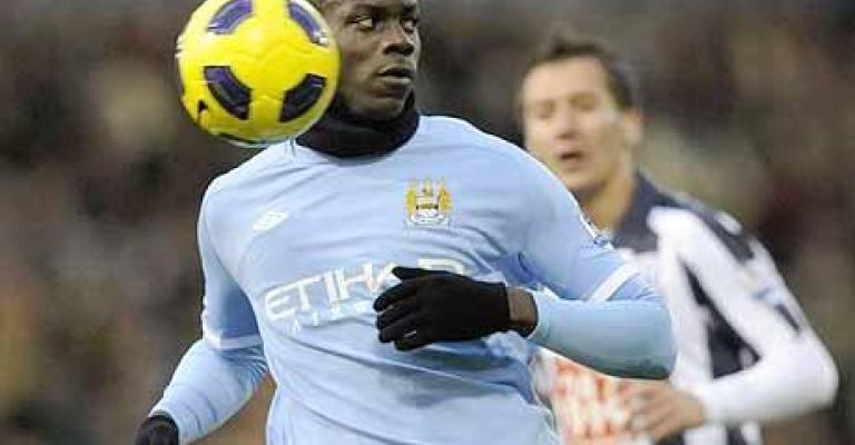Super Mario smashes Aston Villa Super Mario smashes Aston Villa