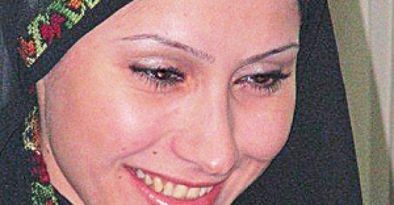 عليان تغني في "الحسين الثقافي" عليان تغني في "الحسين الثقافي"