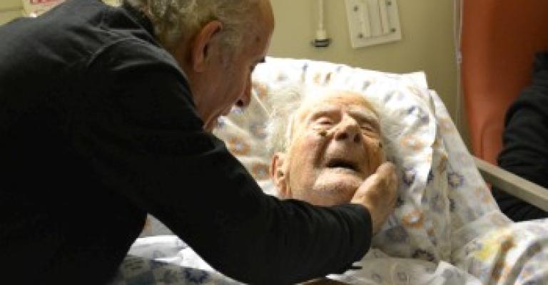 Appeals to permit woman to attend funeral of her father, the oldest man in Jerusalem