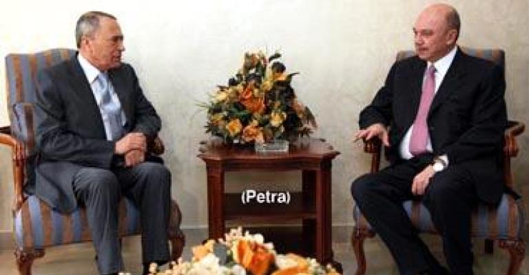 3 أسئلة نيابية تتحول إلى استجوابات والبخيت يستبق ردة الفعل النيابية 3 أسئلة نيابية تتحول إلى استجوابات والبخيت يستبق ردة الفعل النيابية