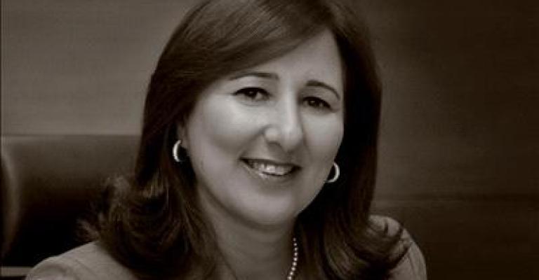 النائب ريم بدران تسلم السفير الليبي مذكرة تدين الجرائم بحق الشعب العزل النائب ريم بدران تسلم السفير الليبي مذكرة تدين الجرائم بحق الشعب العزل