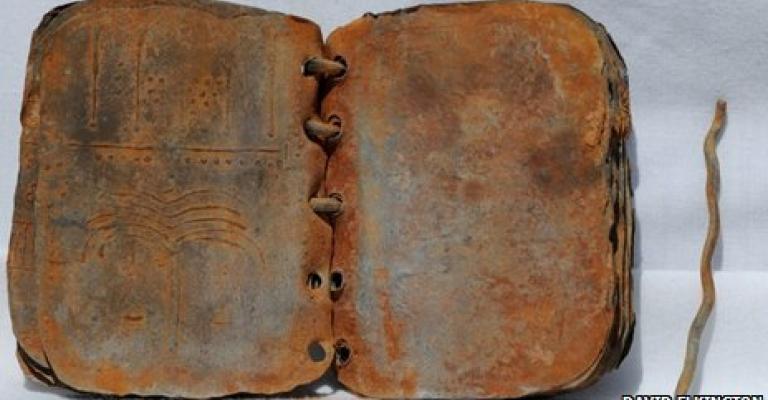 دائرة الآثار تبدأ خطوات لاسترداد الآثار من إسرائيل وخبير يصف الحدث بـ " الفضيحة" دائرة الآثار تبدأ خطوات لاسترداد الآثار من إسرائيل وخبير يصف الحدث بـ " الفضيحة"