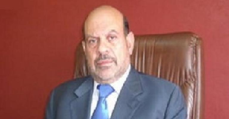 ثلثا النقابات العمالية تنادي بتنحي رئيس الاتحاد ثلثا النقابات العمالية تنادي بتنحي رئيس الاتحاد